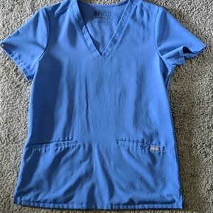 Fig's 2 Pocket Scrub Top
